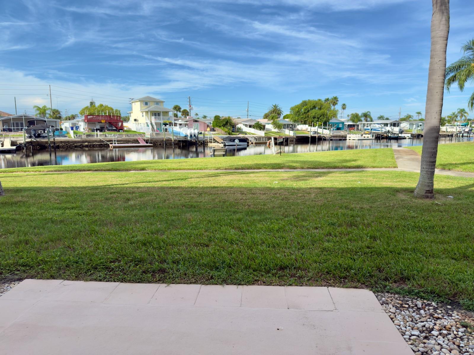 Image 21 of 28 For 4678 Marine Parkway 106