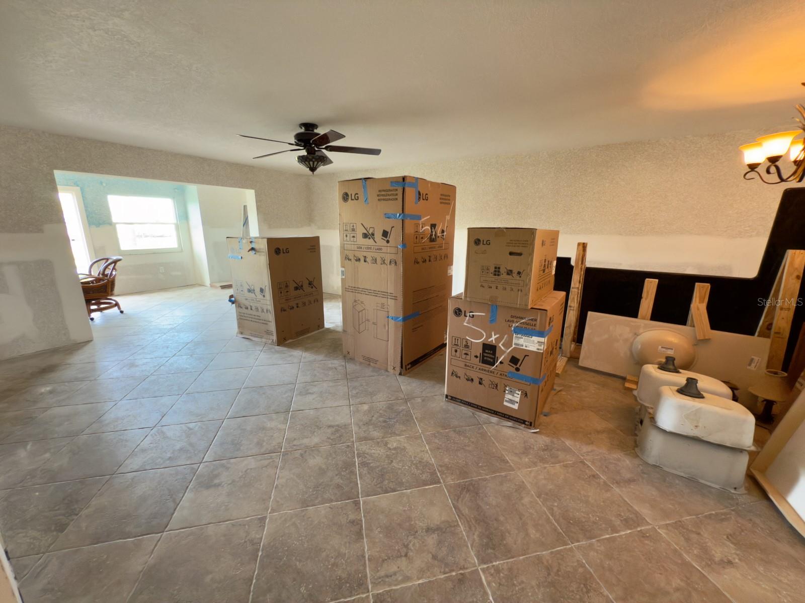 Image 6 of 28 For 4678 Marine Parkway 106