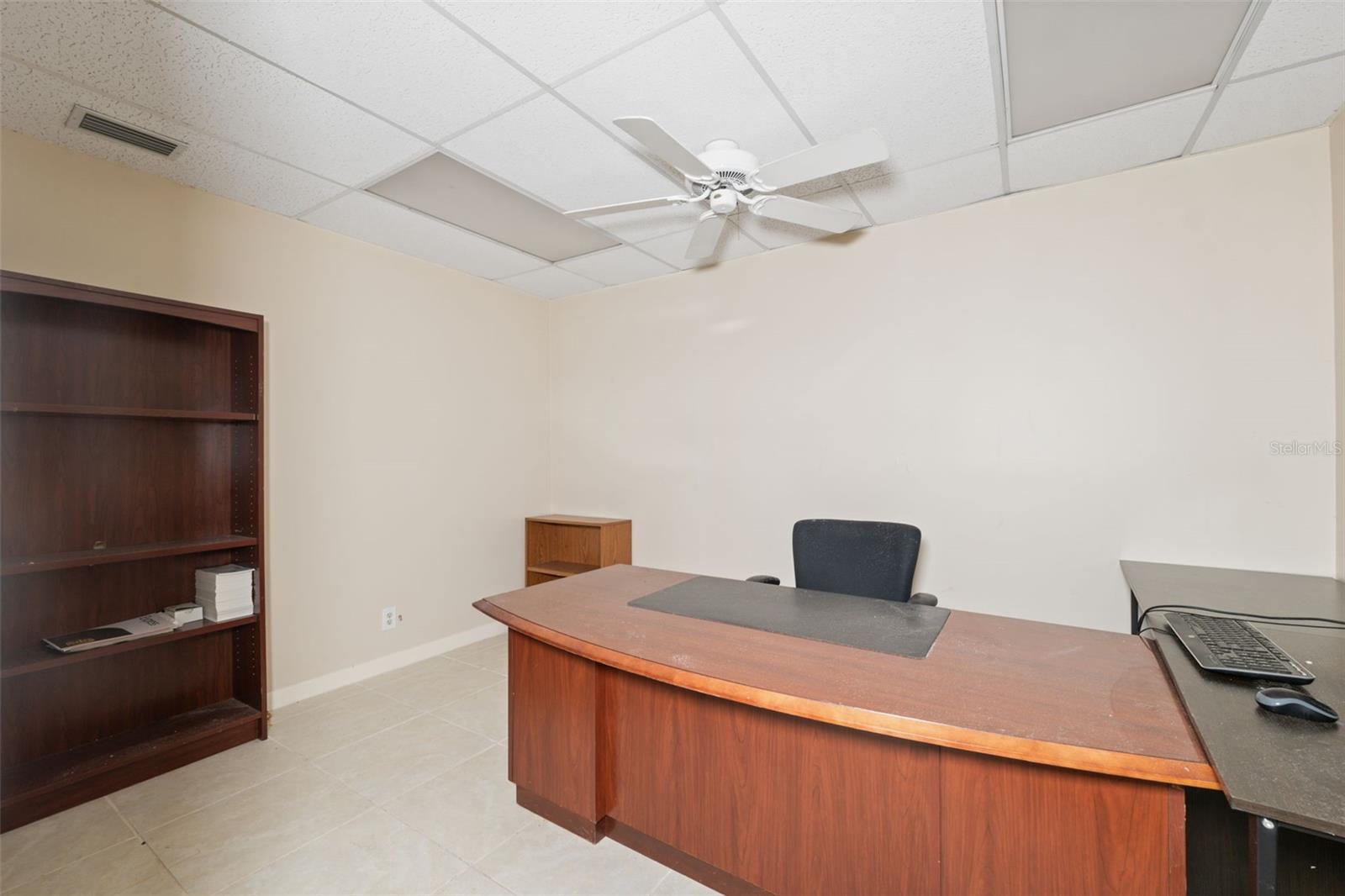 Image 26 of 41 For 2101 Indian Rocks Road S