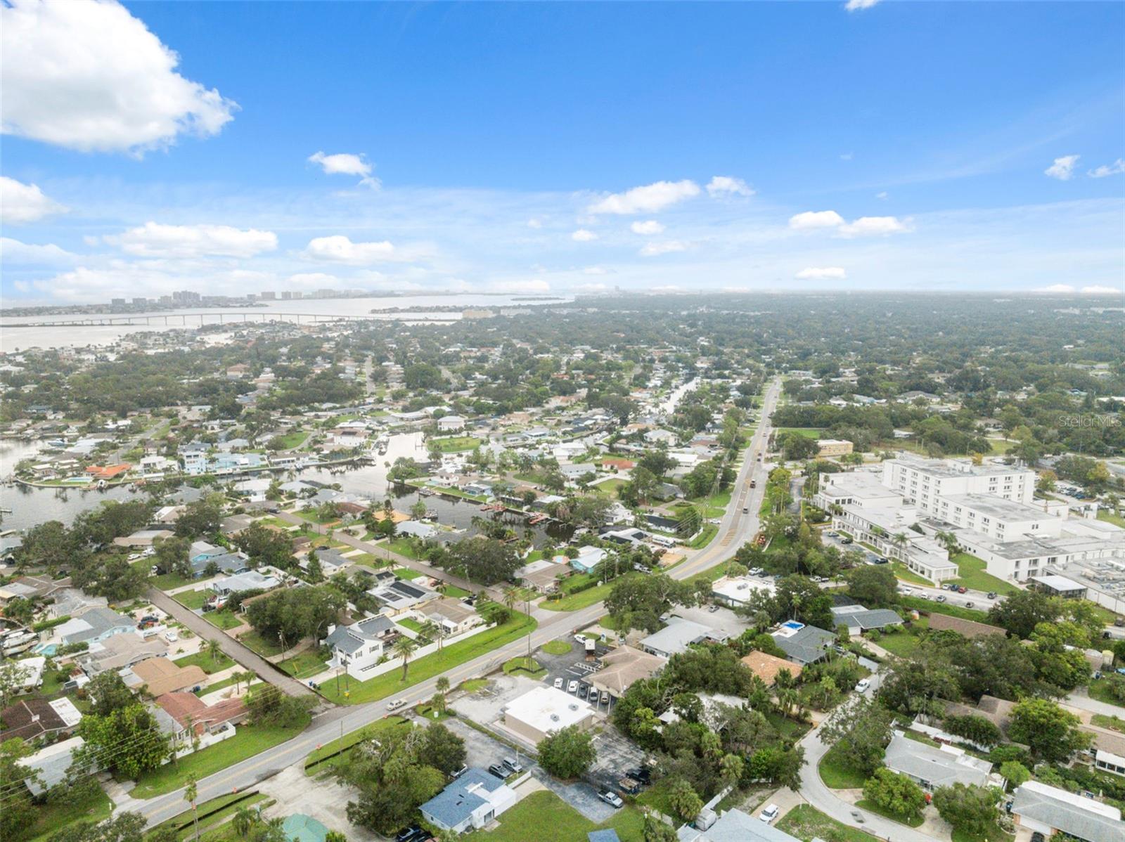 Image 41 of 41 For 2101 Indian Rocks Road S