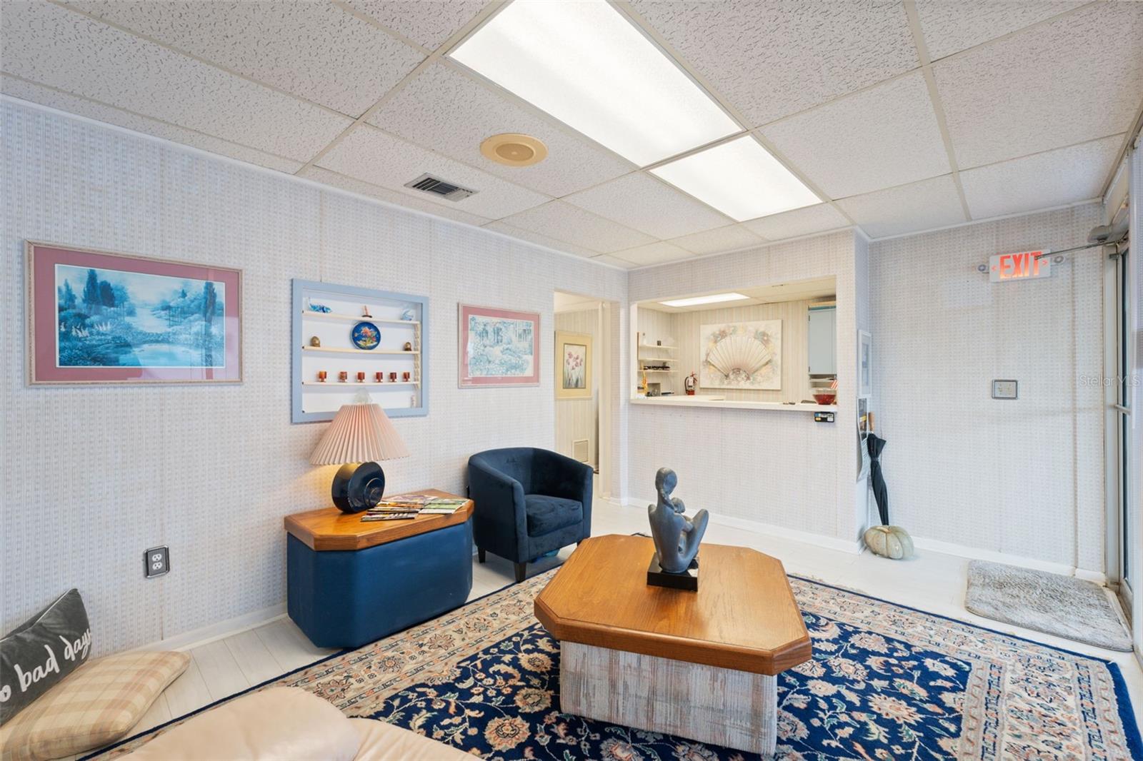 Image 8 of 41 For 2101 Indian Rocks Road S