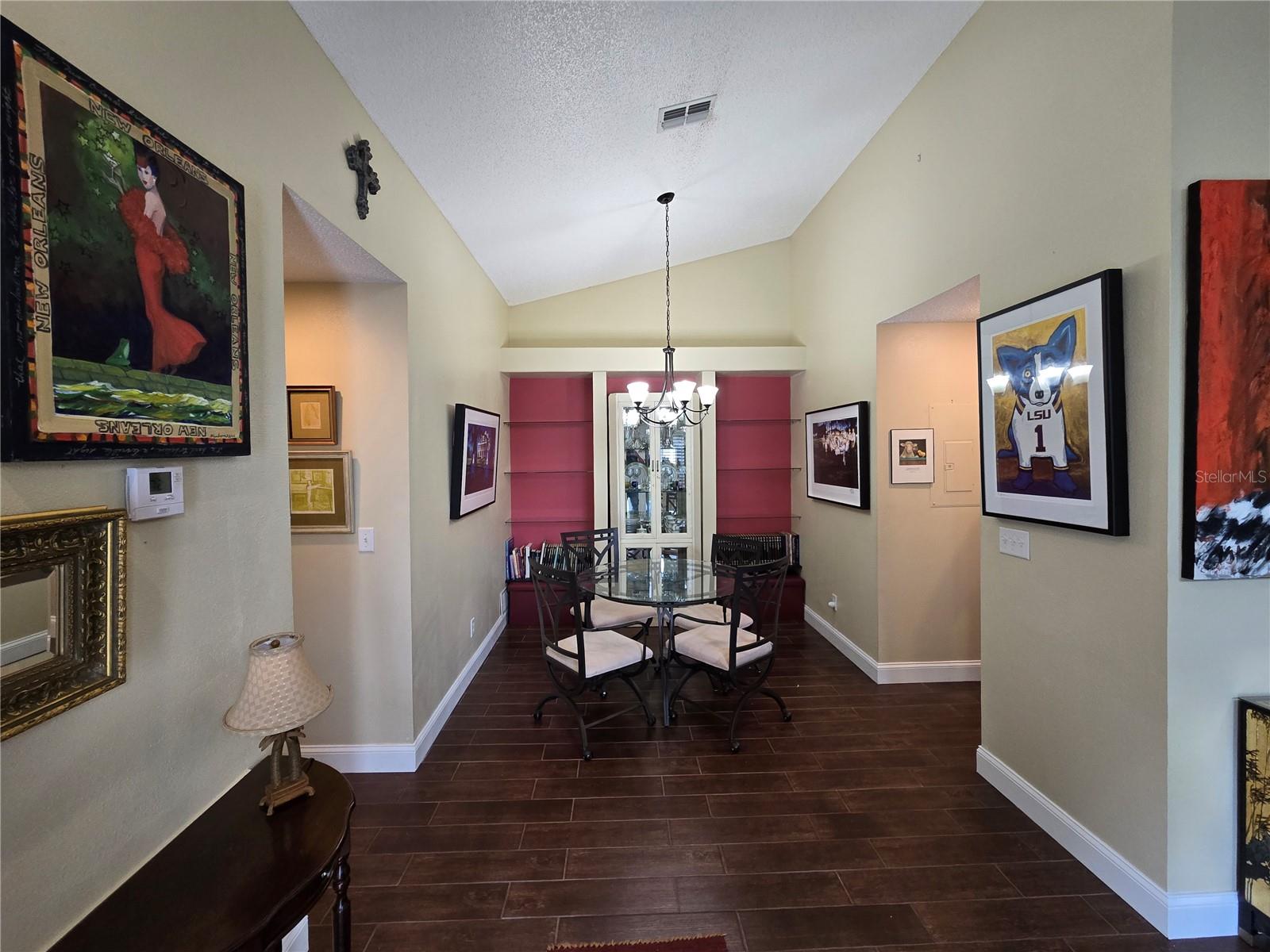 Image 5 of 19 For 11740 Rolling Pine Lane