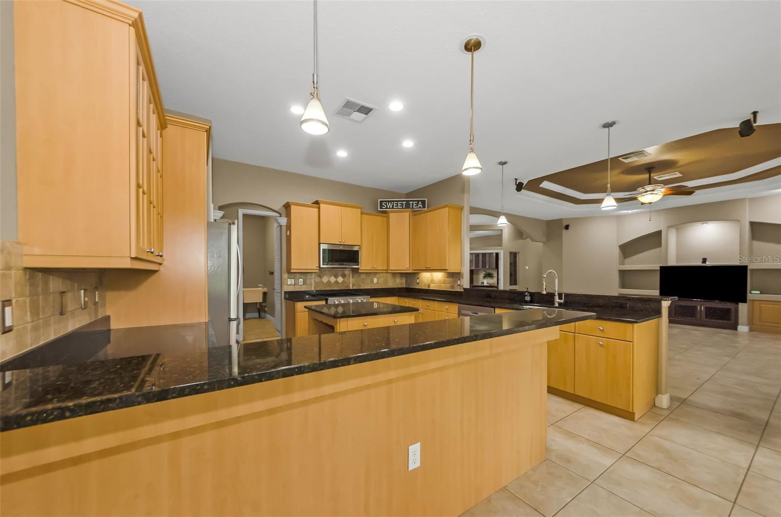 Image 33 of 96 For 6204 Rockross Avenue
