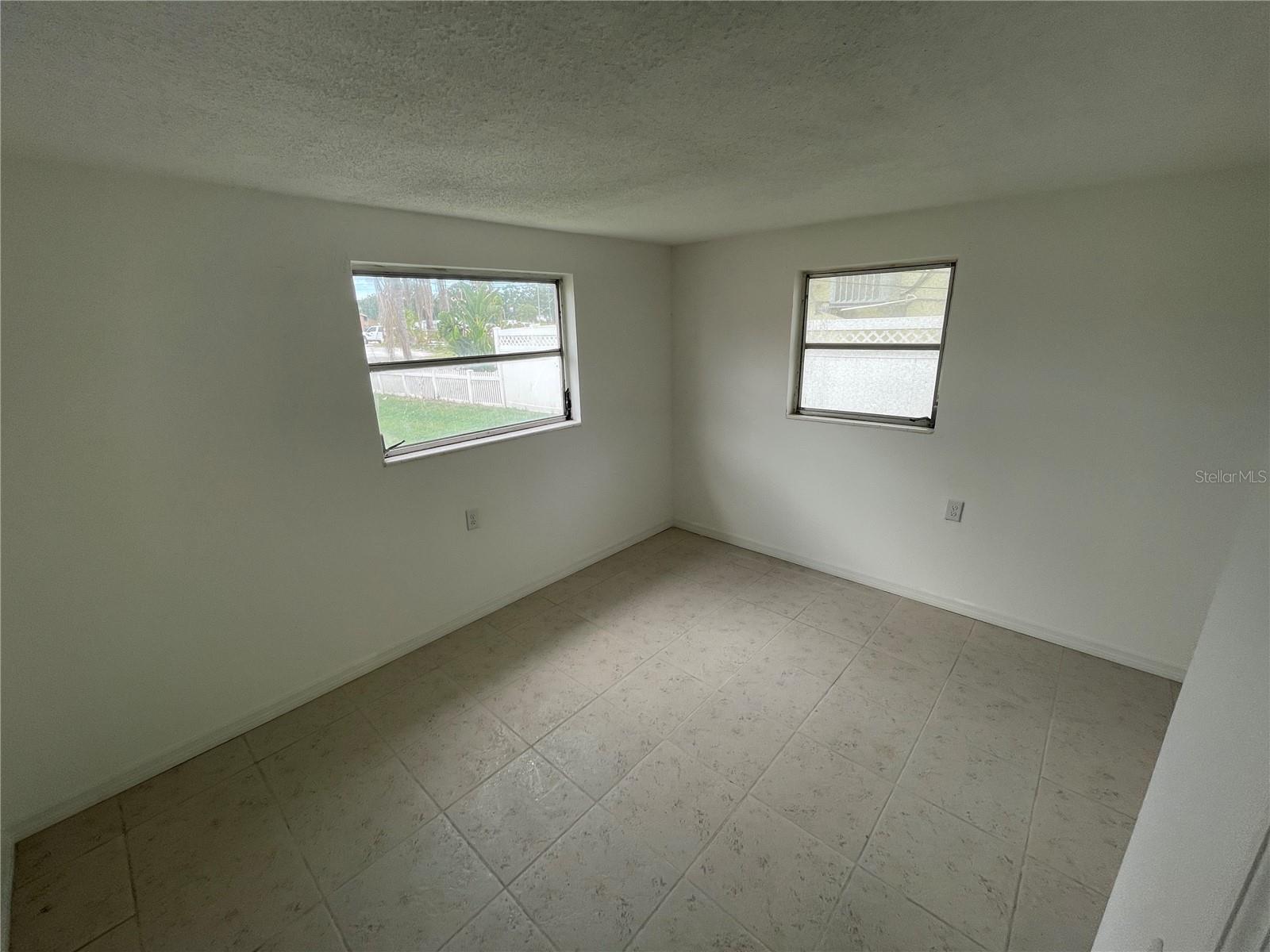 Image 14 of 34 For 5311, 5313, 5315 Avery Road
