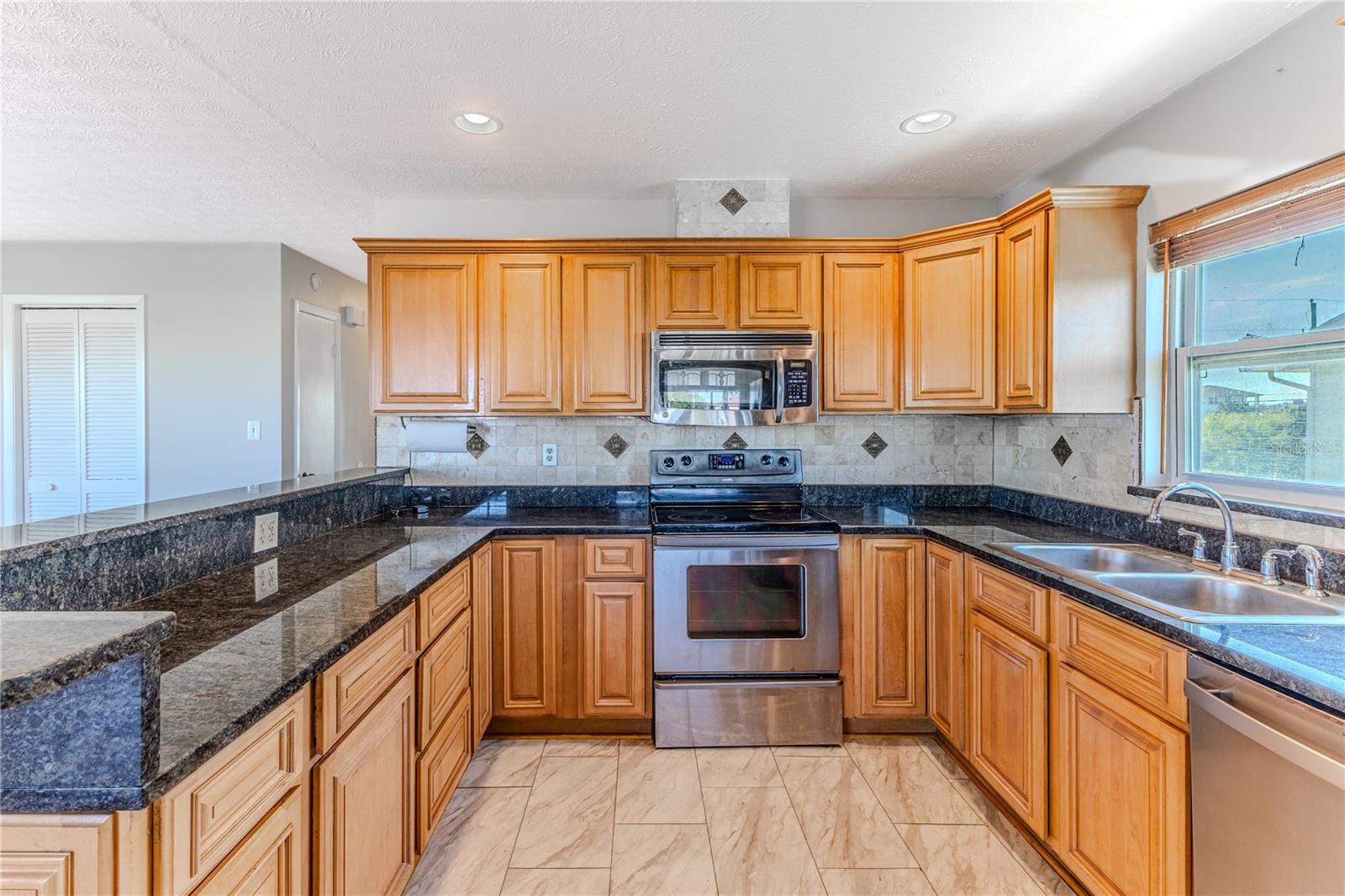Image 41 of 76 For 3397 Crape Myrtle Drive
