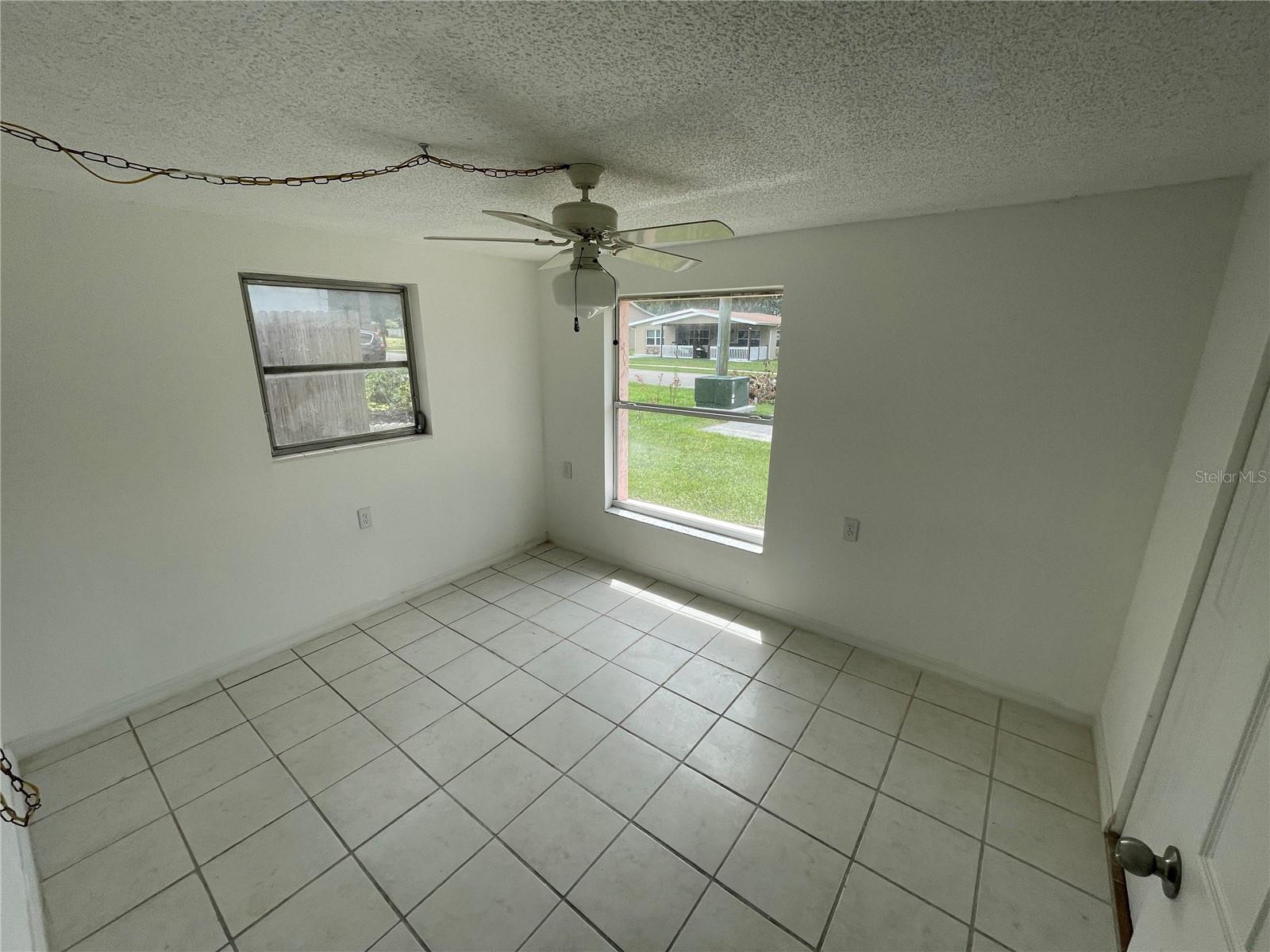Image 36 of 39 For 5317, 5319, 5321 Avery Road