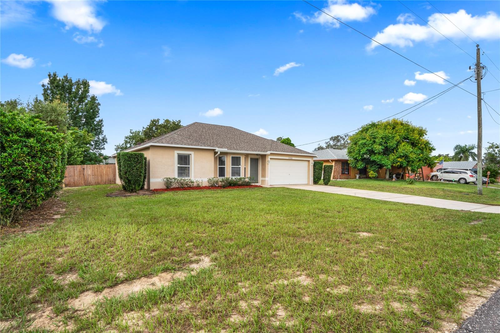 Listing photo id 40 for 11066 Lightwood Street