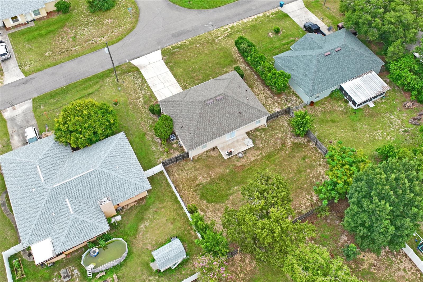 Listing photo id 43 for 11066 Lightwood Street