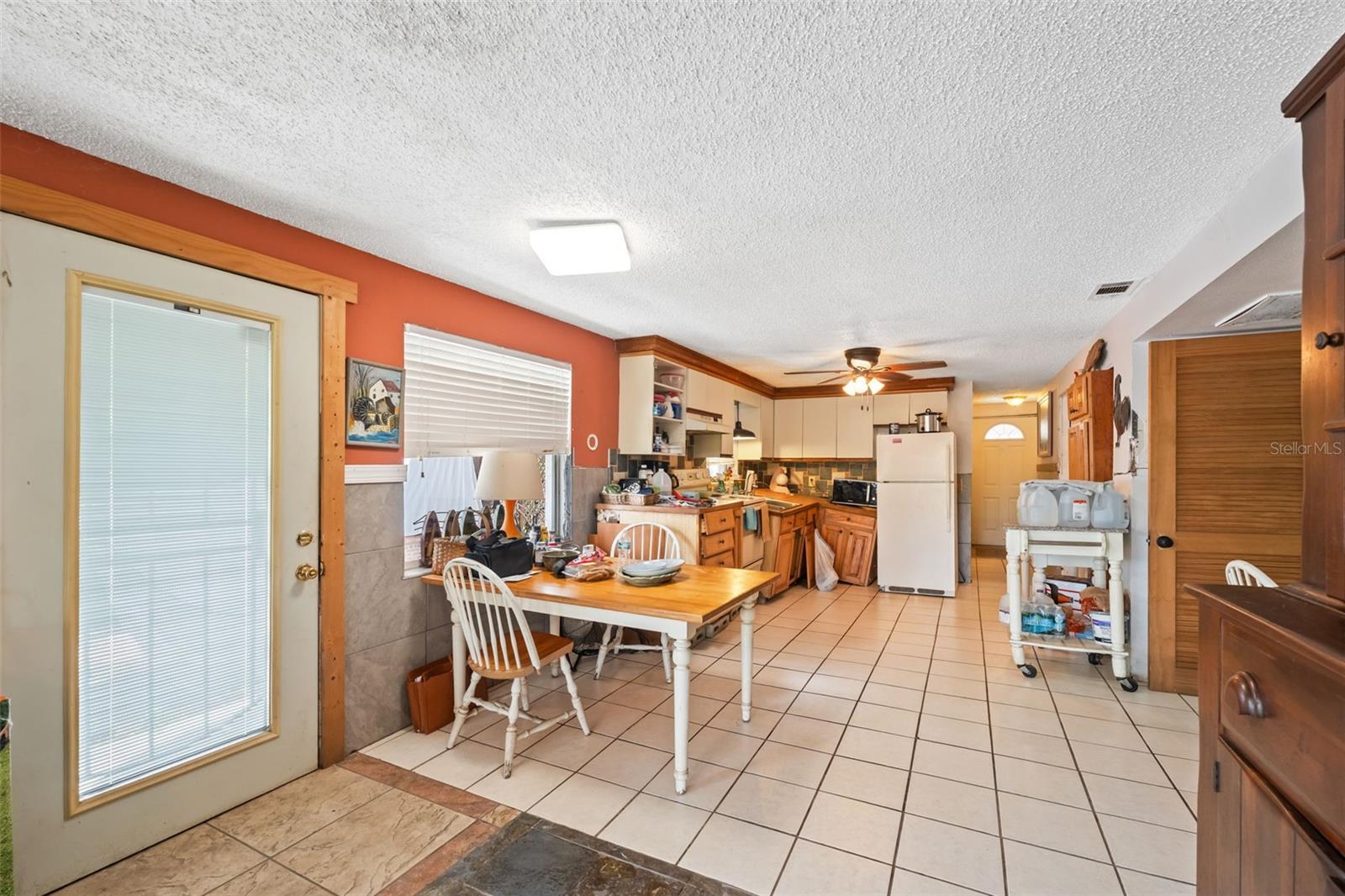 Image 7 of 48 For 5853 Mariposa Drive