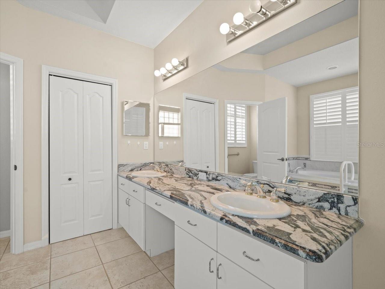 Image 32 of 60 For 9037 Penelope Drive