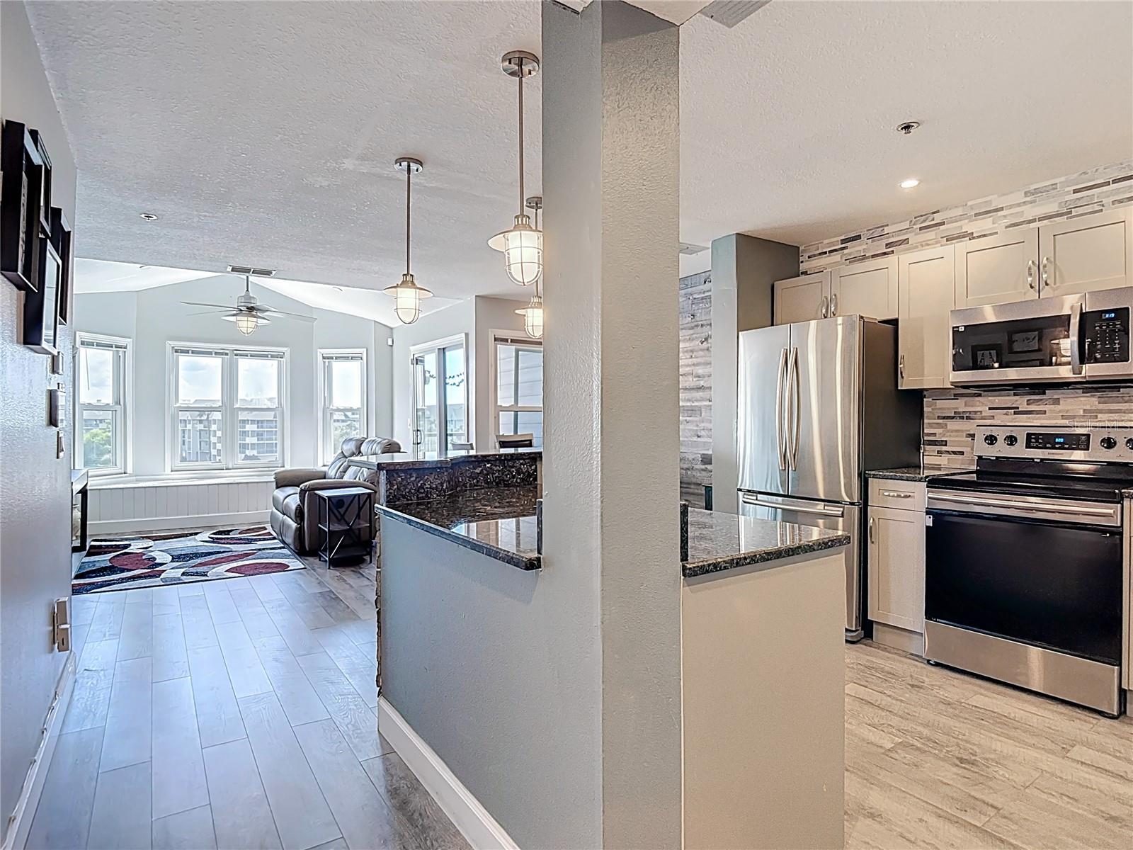 Image 17 of 75 For 5722 Biscayne Court 304