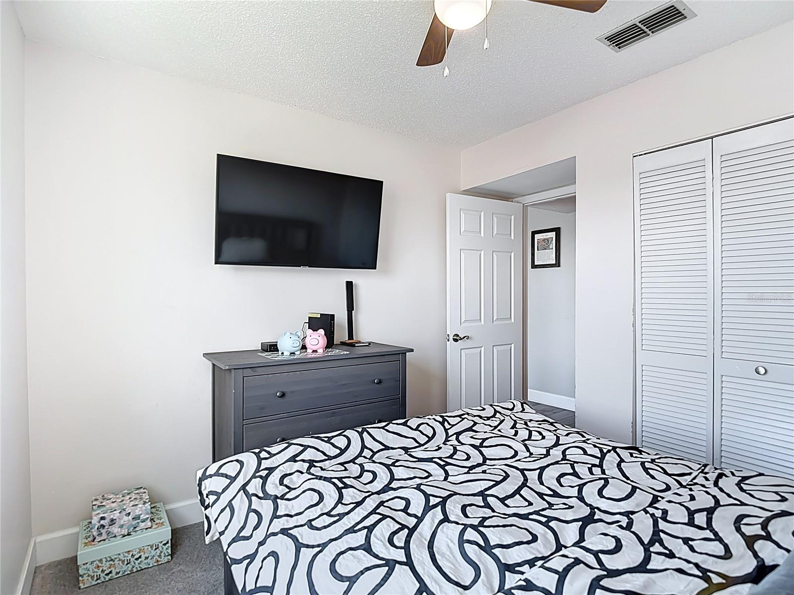 Image 41 of 75 For 5722 Biscayne Court 304