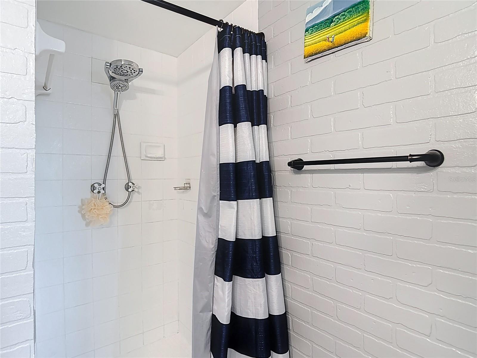Image 43 of 75 For 5722 Biscayne Court 304