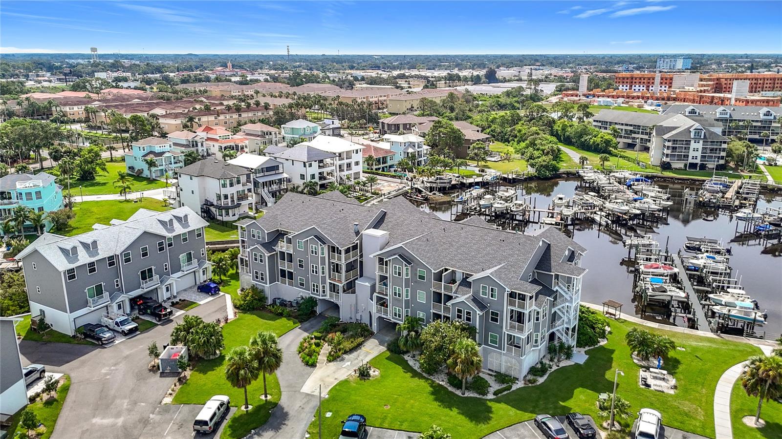 Image 7 of 75 For 5722 Biscayne Court 304