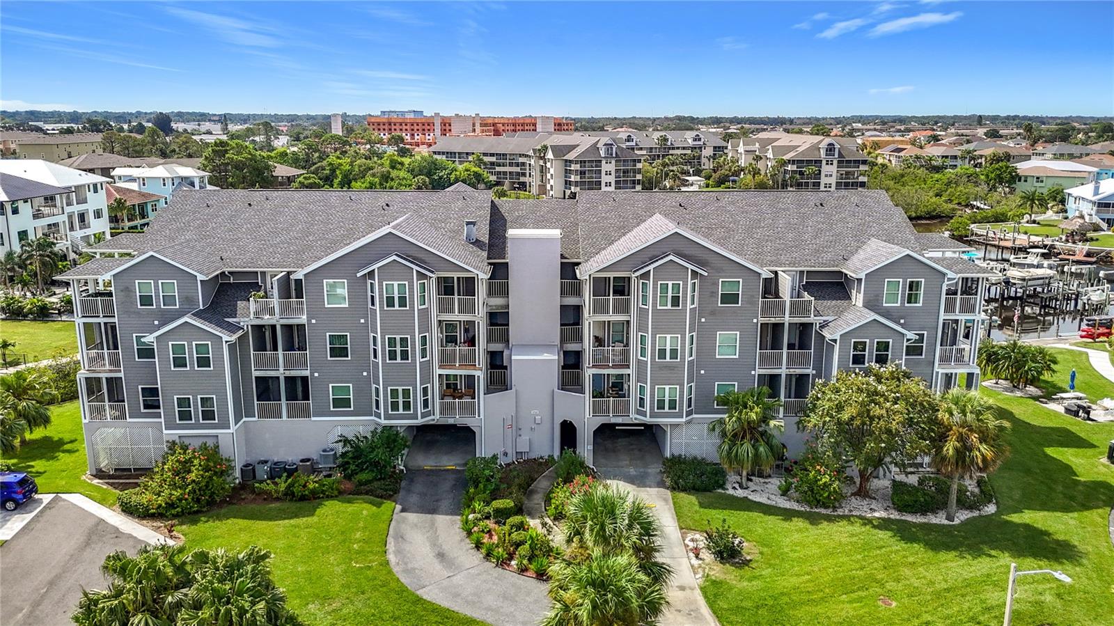 Image 9 of 75 For 5722 Biscayne Court 304