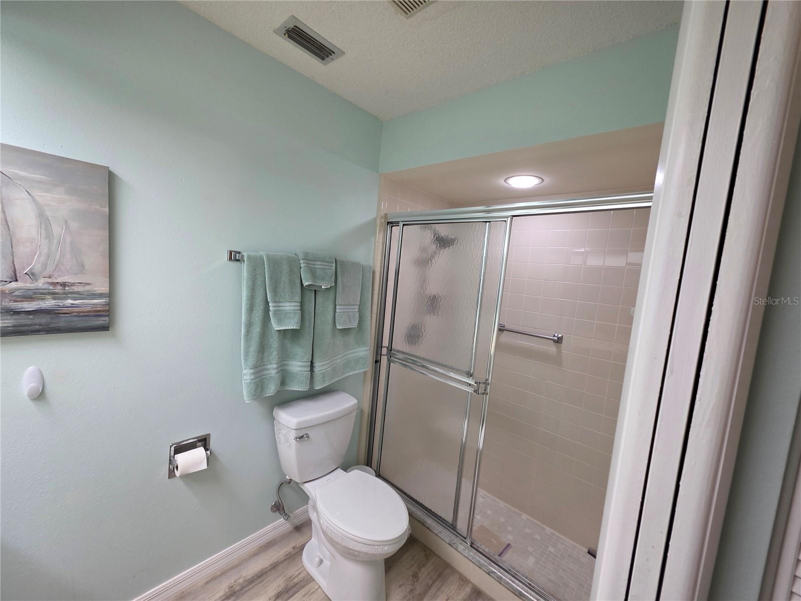 Image 14 of 35 For 6645 Brambleleaf Drive