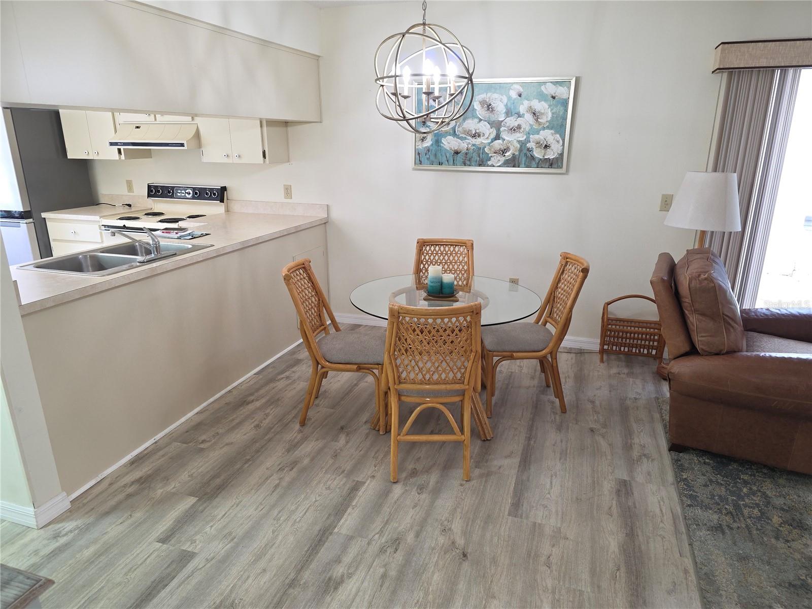 Image 4 of 35 For 6645 Brambleleaf Drive