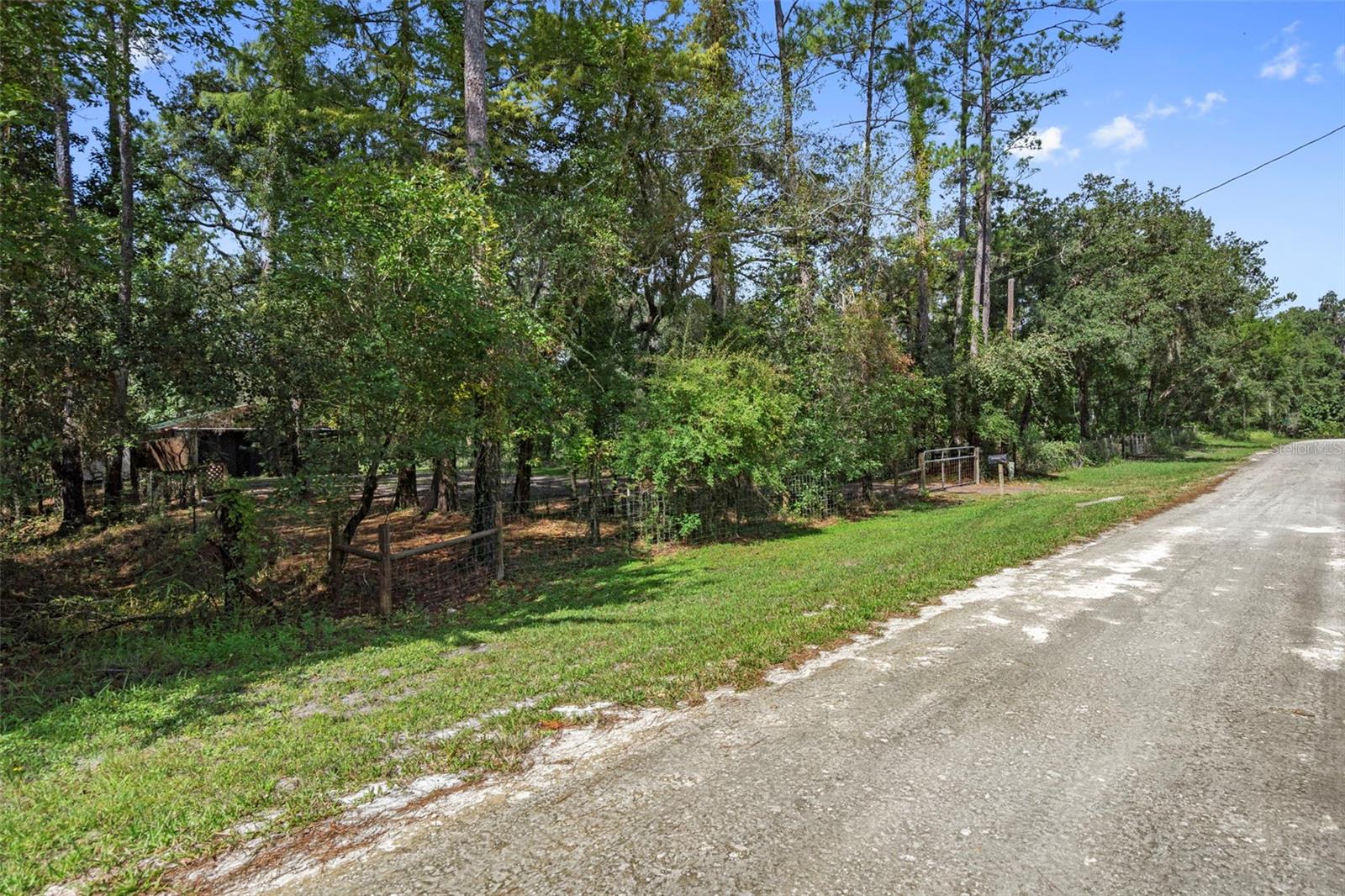 Image 11 of 23 For 7055 Karwich Avenue