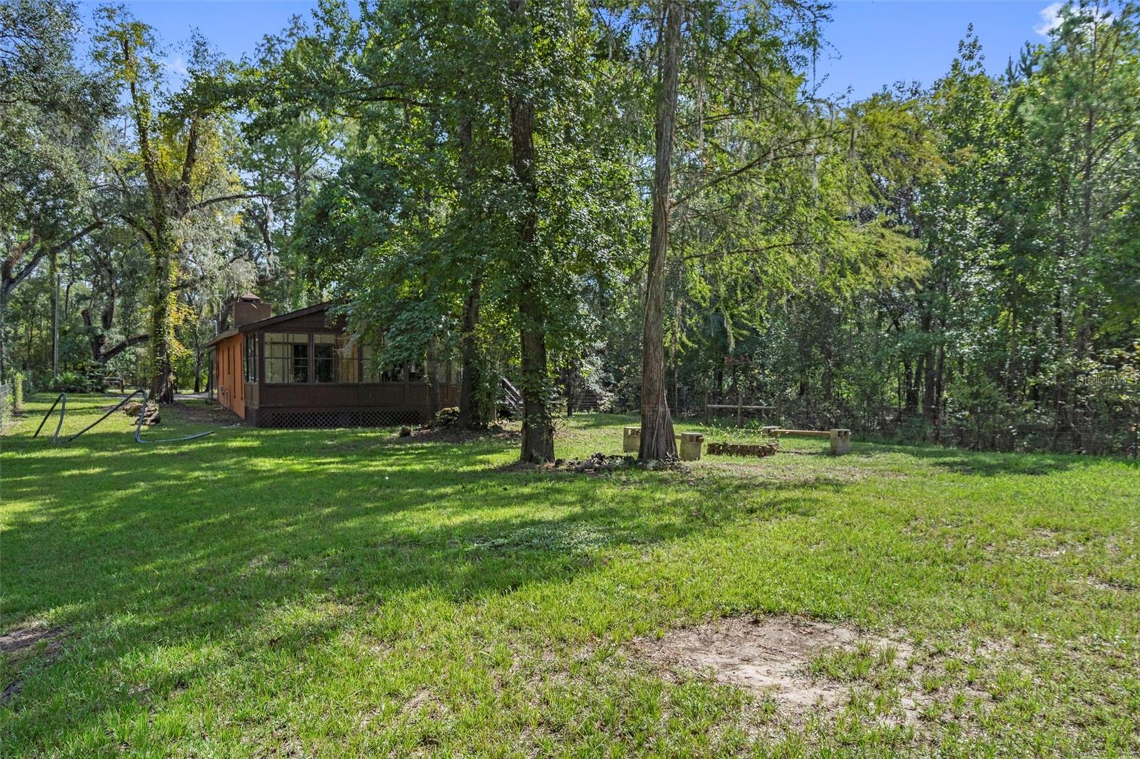 Image 8 of 23 For 7055 Karwich Avenue