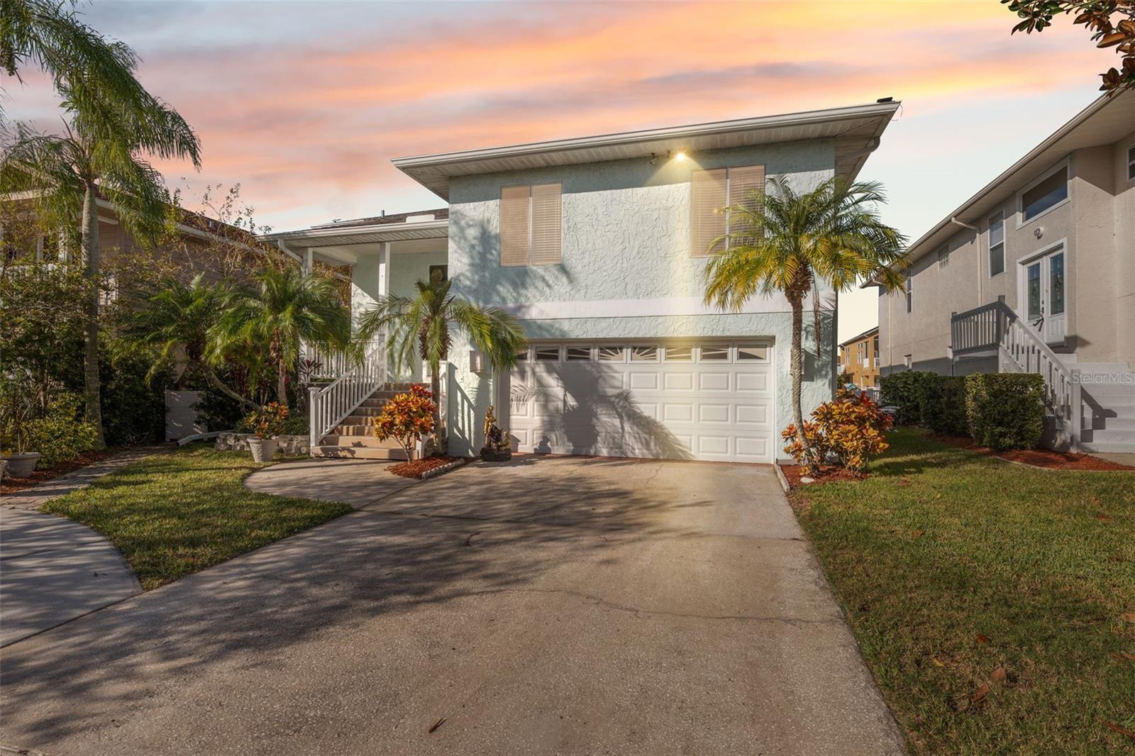 Image 4 of 84 For 6225 Bayside Drive