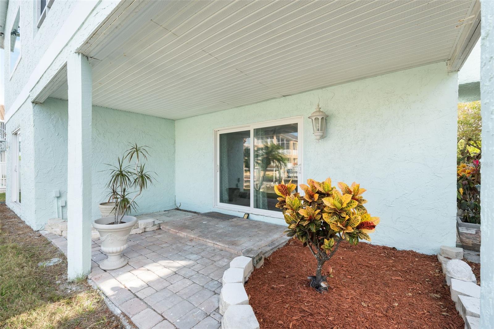 Image 45 of 84 For 6225 Bayside Drive