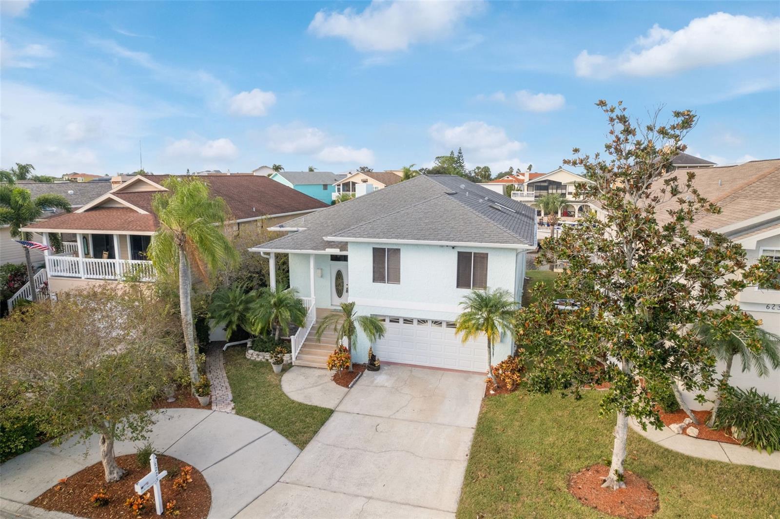 Image 55 of 84 For 6225 Bayside Drive