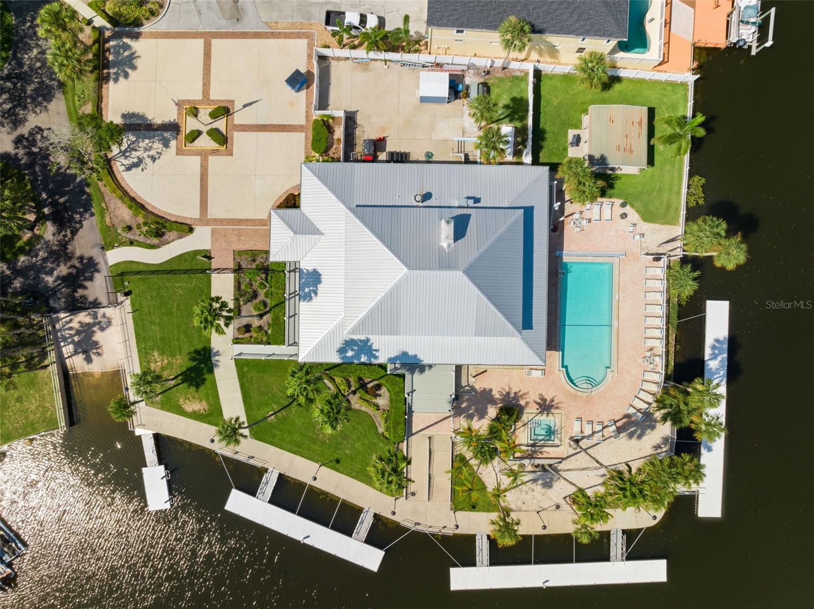 Image 80 of 84 For 6225 Bayside Drive