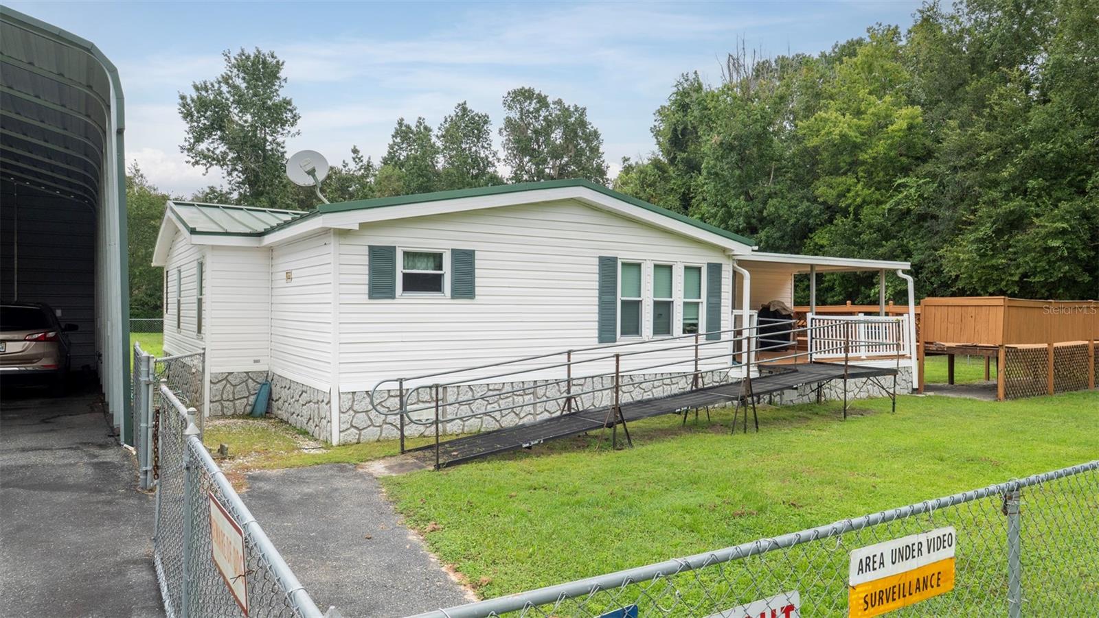 Image 4 of 24 For 24225 Duffield Road
