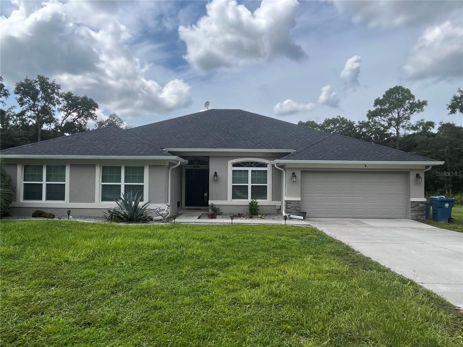Details for 18209 Merwyn Cir, WEEKI WACHEE, FL 34614