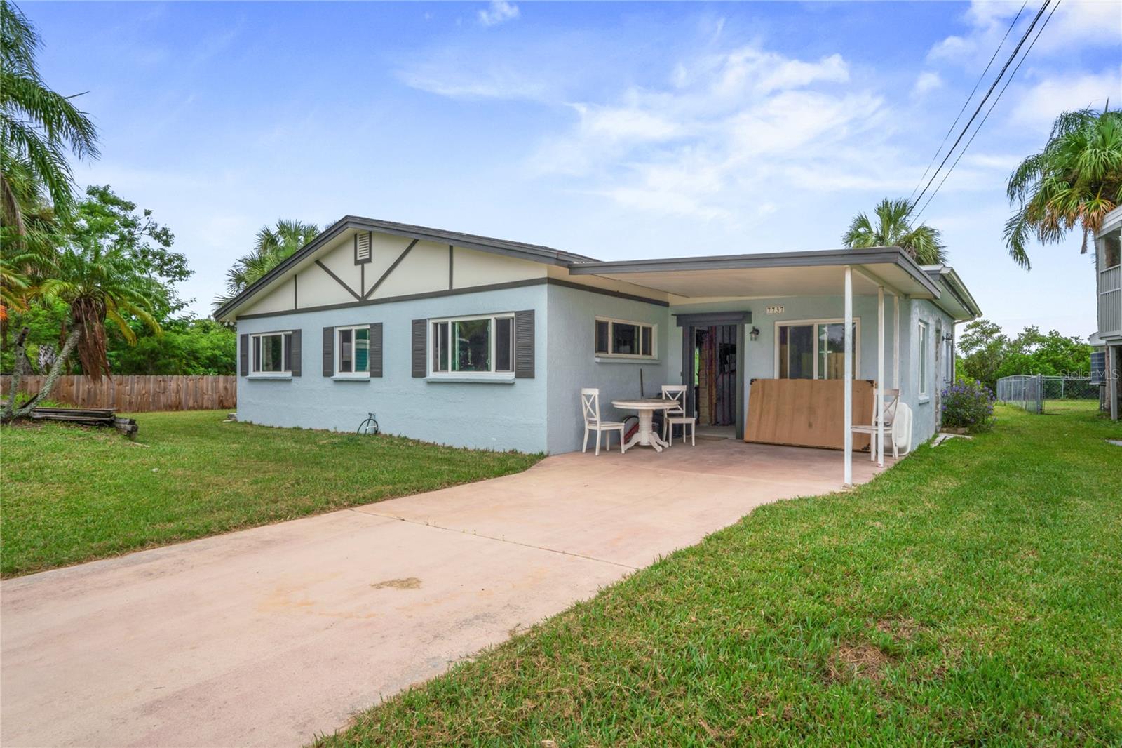 Image 2 of 42 For 7737 Deedra Circle