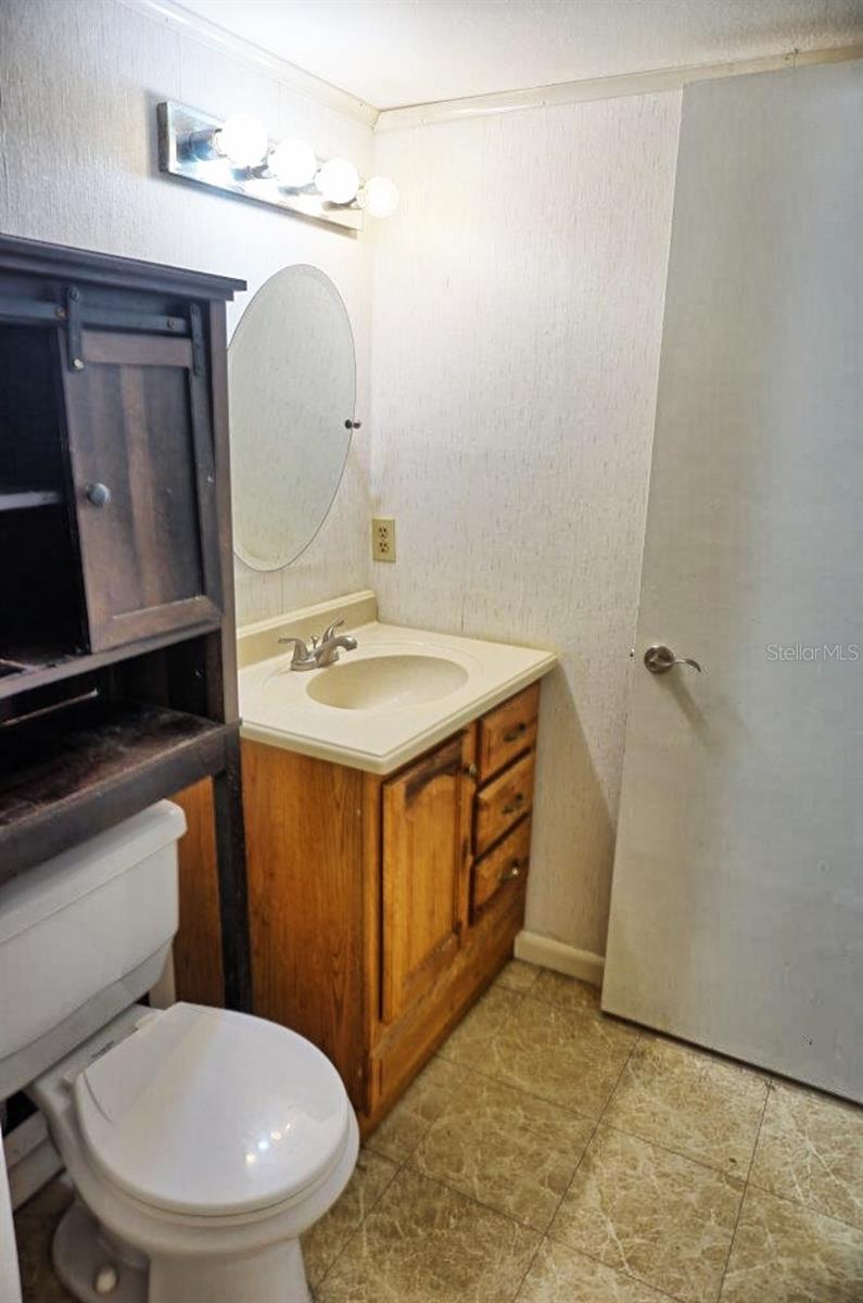 Image 19 of 30 For 1881 Mazo Manor I-2