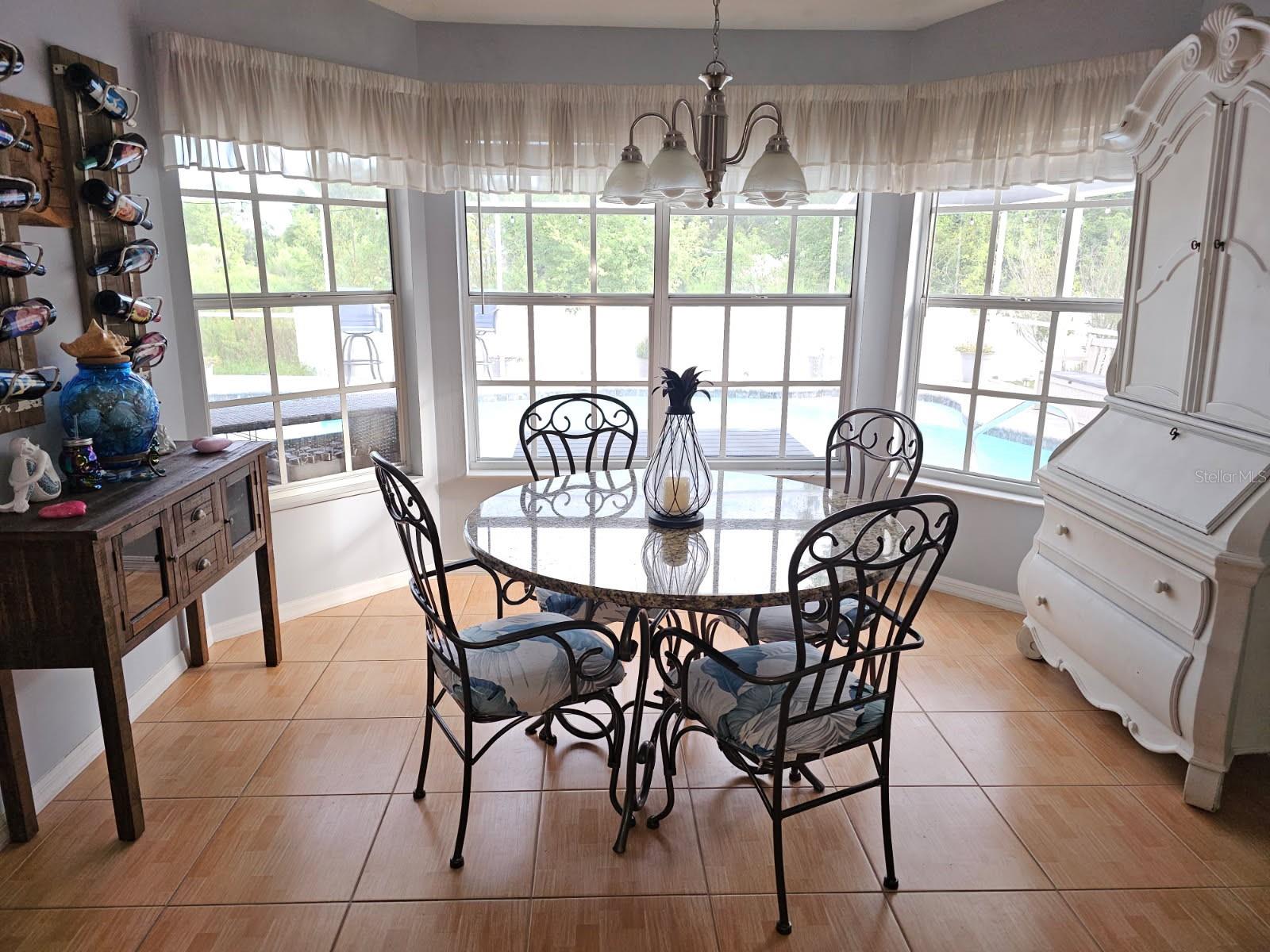 Image 11 of 77 For 8359 Dunnellon Road