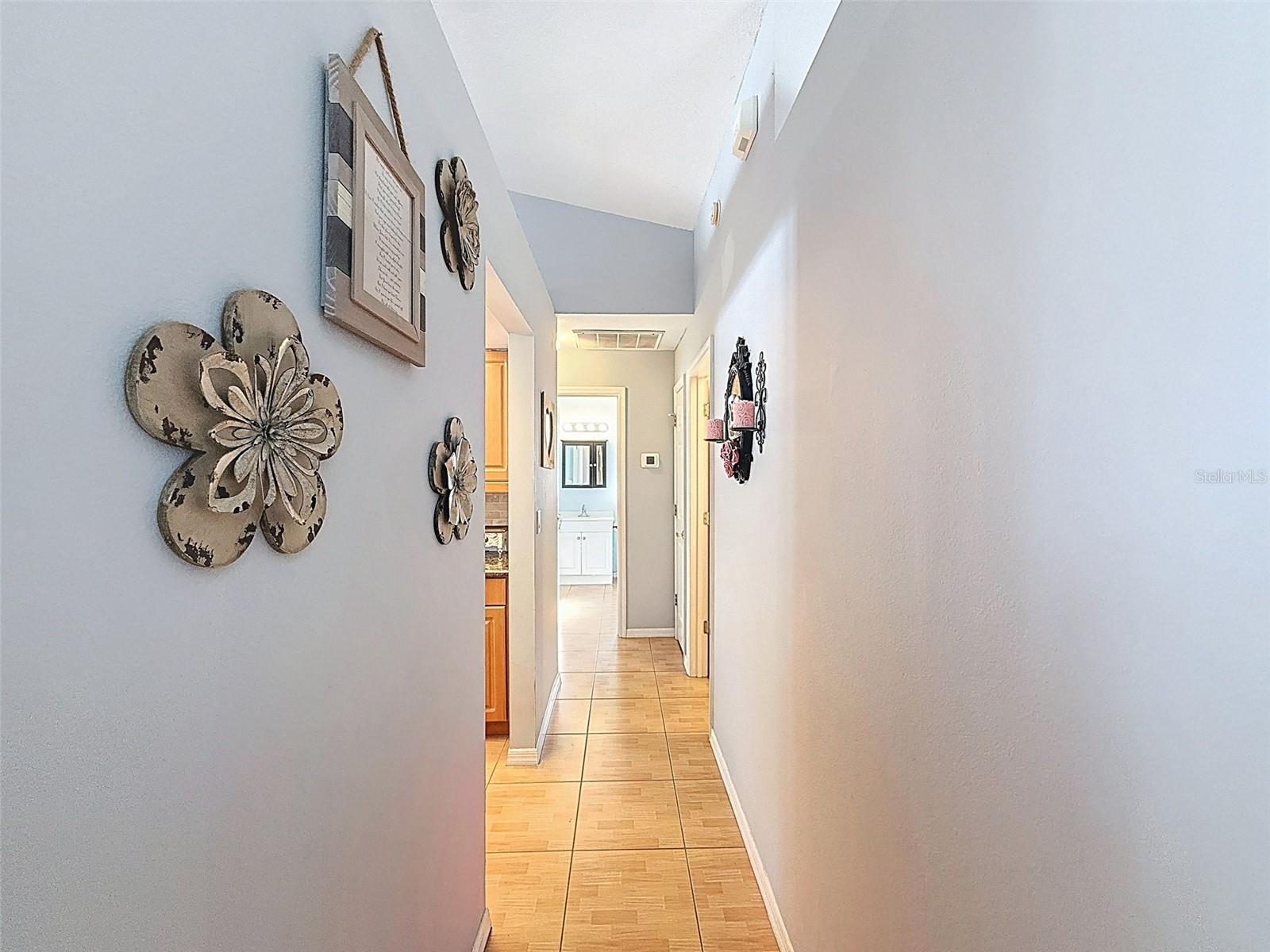 Image 45 of 77 For 8359 Dunnellon Road