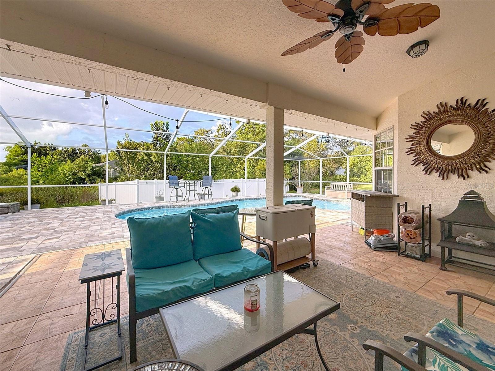 Image 62 of 77 For 8359 Dunnellon Road