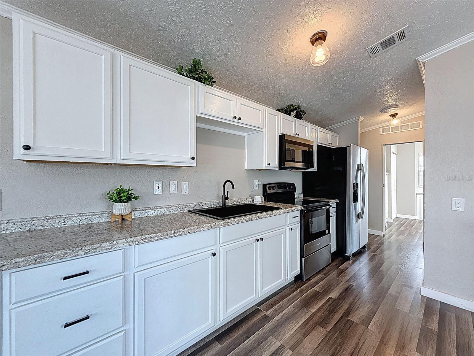 Image 15 of 48 For 9440 Cougar Drive