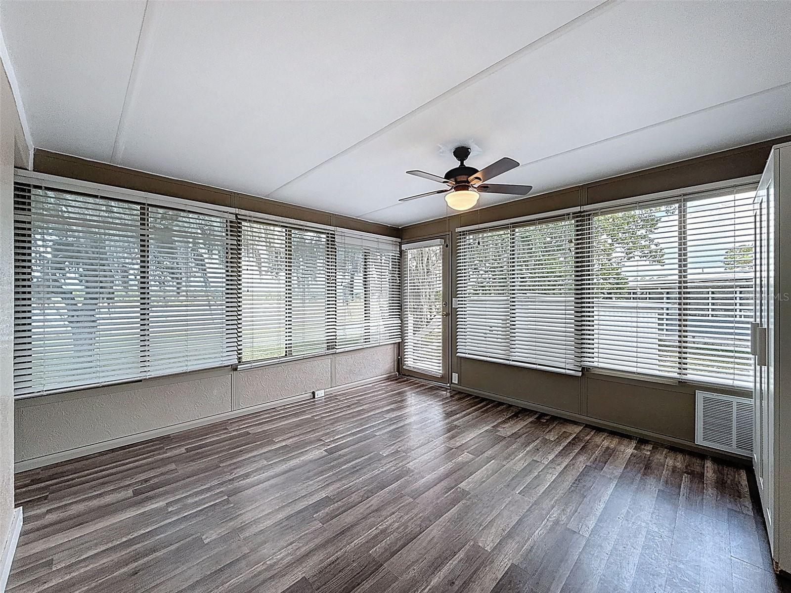 Image 23 of 48 For 9440 Cougar Drive