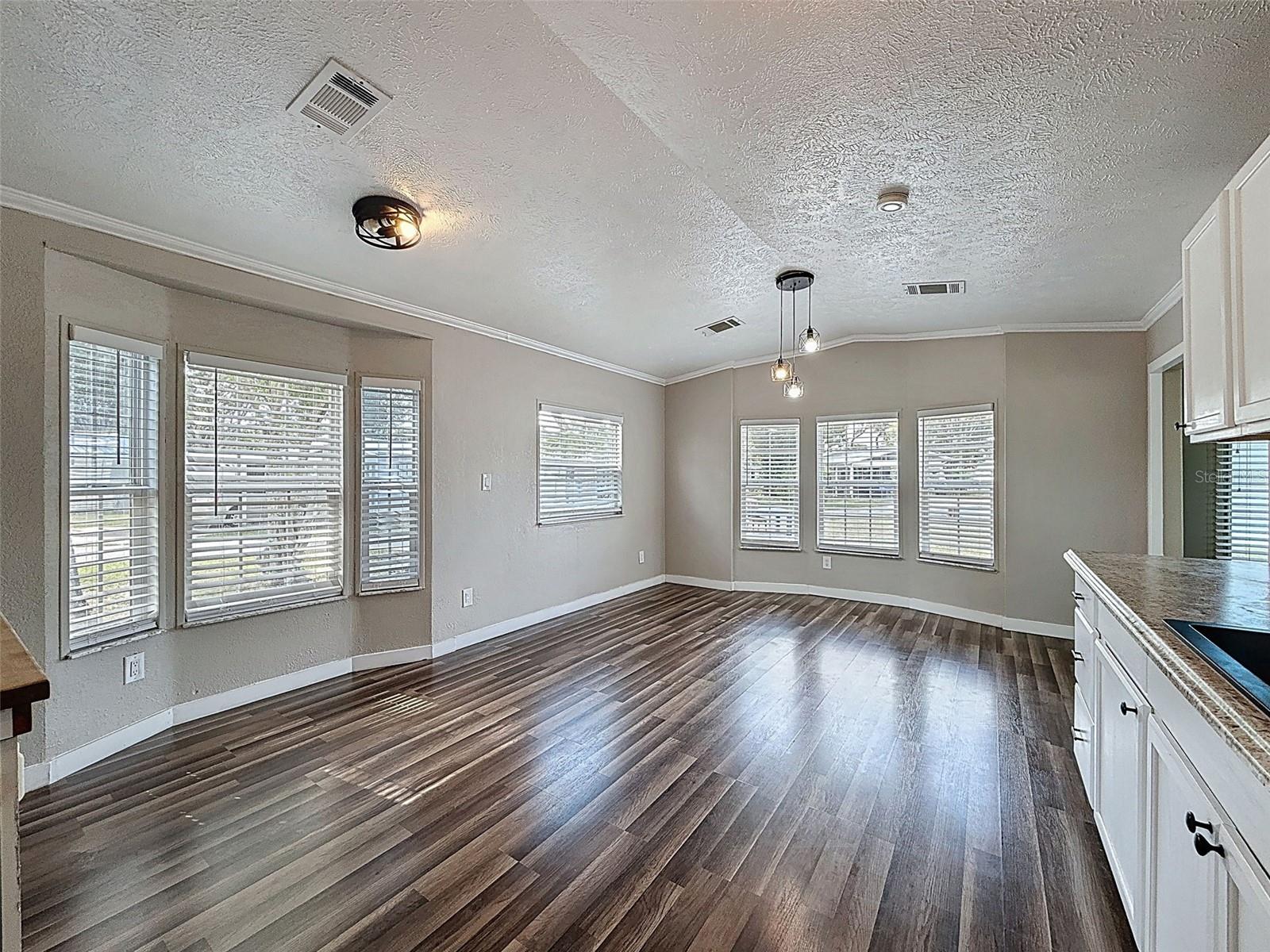 Image 9 of 48 For 9440 Cougar Drive