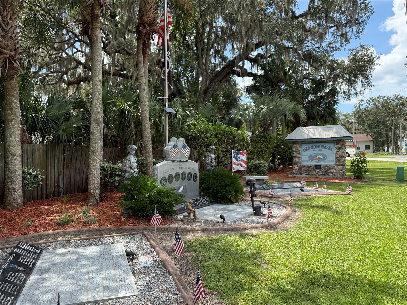 Listing photo id 28 for 9339 Milam Way