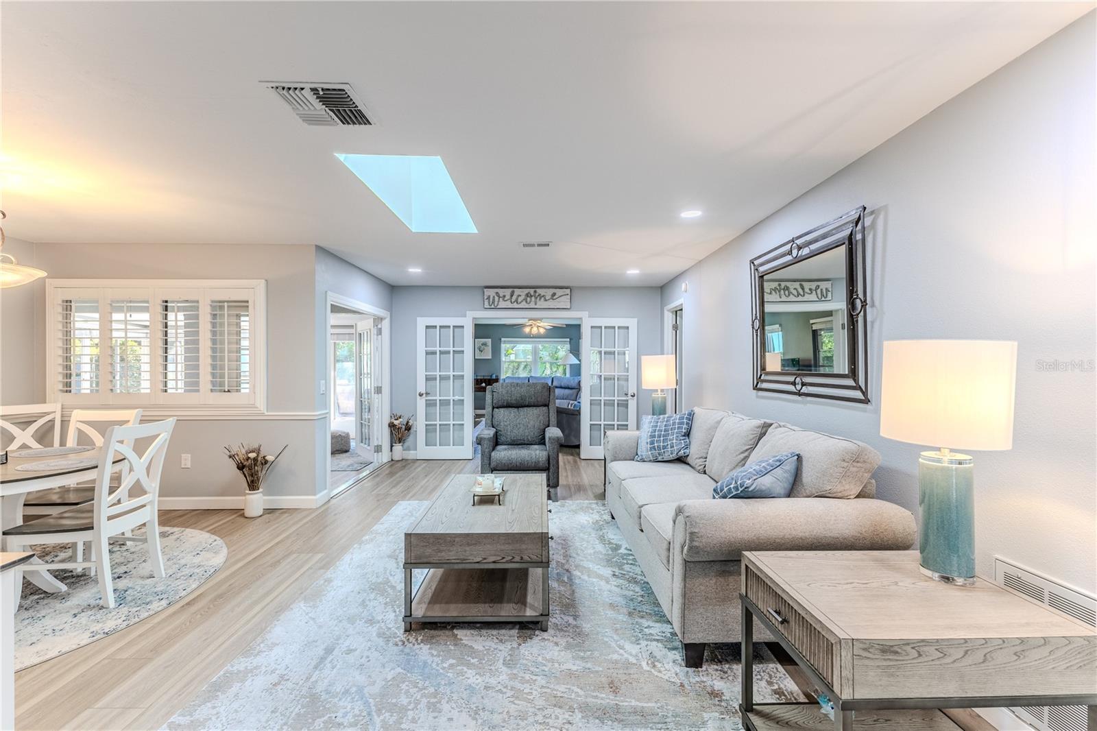 Image 11 of 50 For 6428 Plantation Road