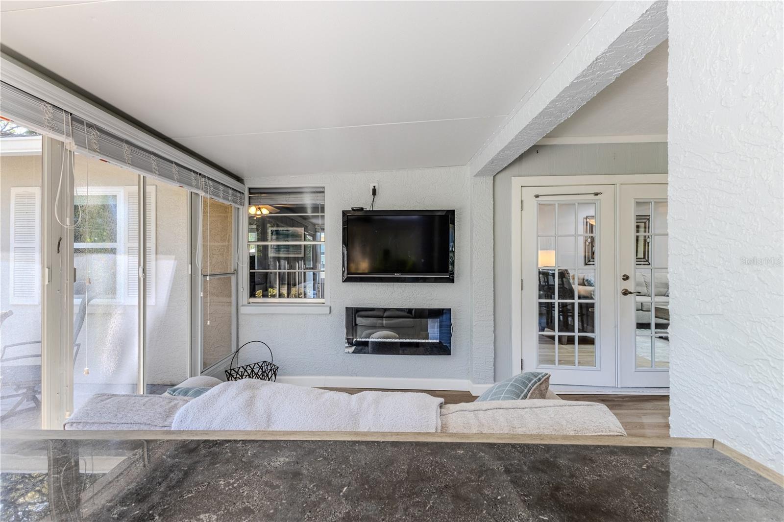 Image 42 of 50 For 6428 Plantation Road