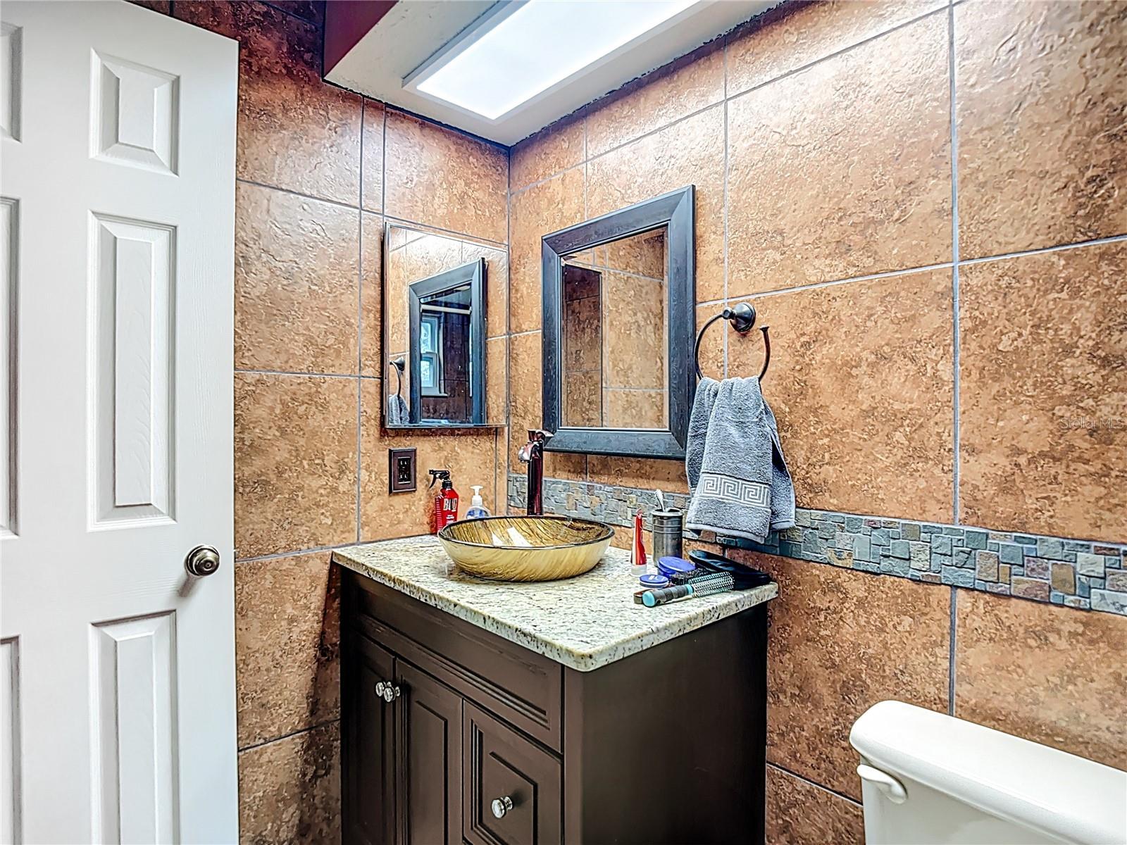Image 30 of 39 For 7924 Royal Stewart Drive