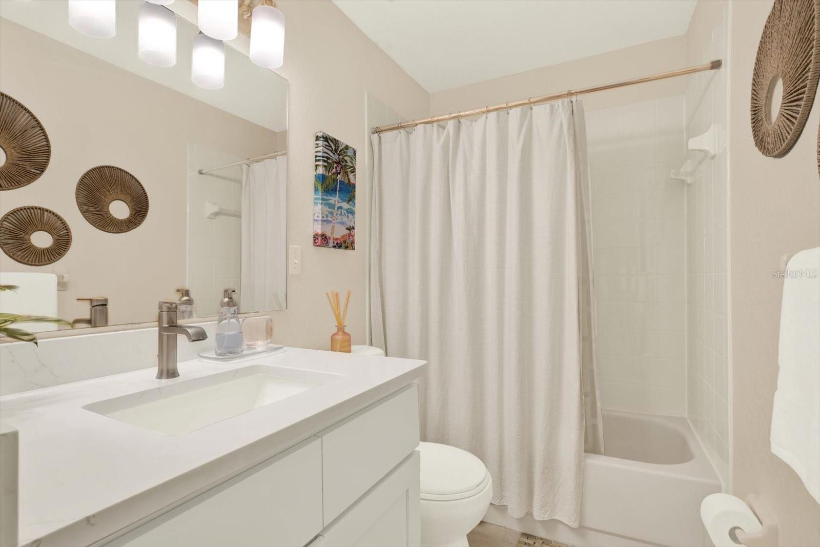 Image 17 of 38 For 6440 River Run Boulevard 1305