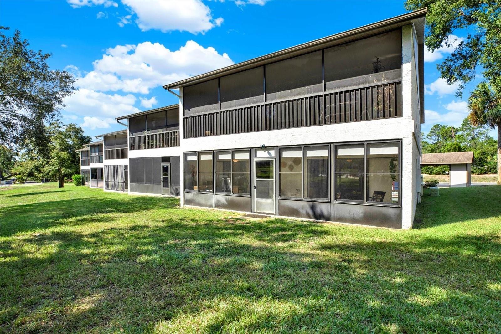 Image 22 of 38 For 6440 River Run Boulevard 1305