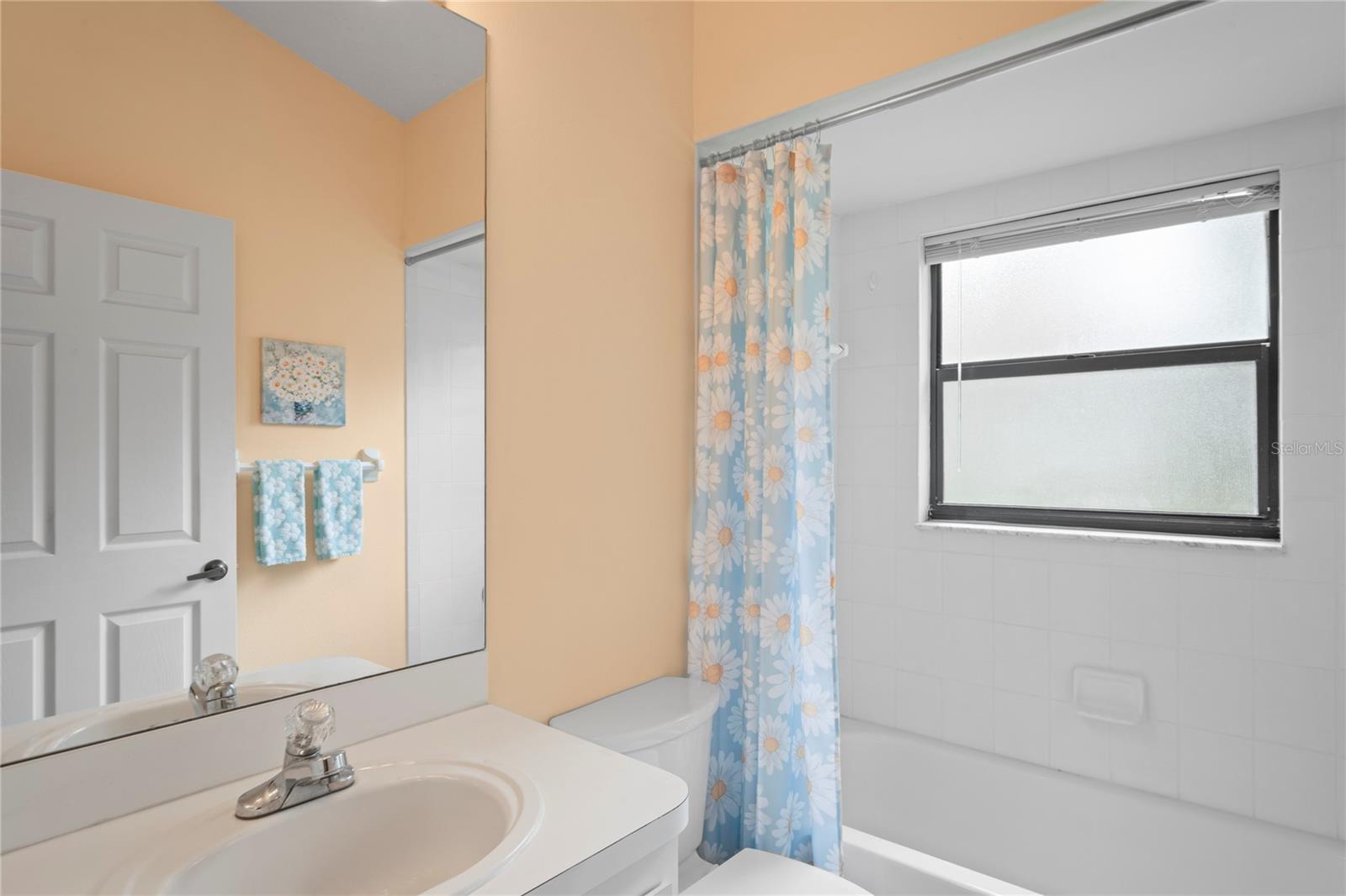 Listing photo id 32 for 11255 Copley Court