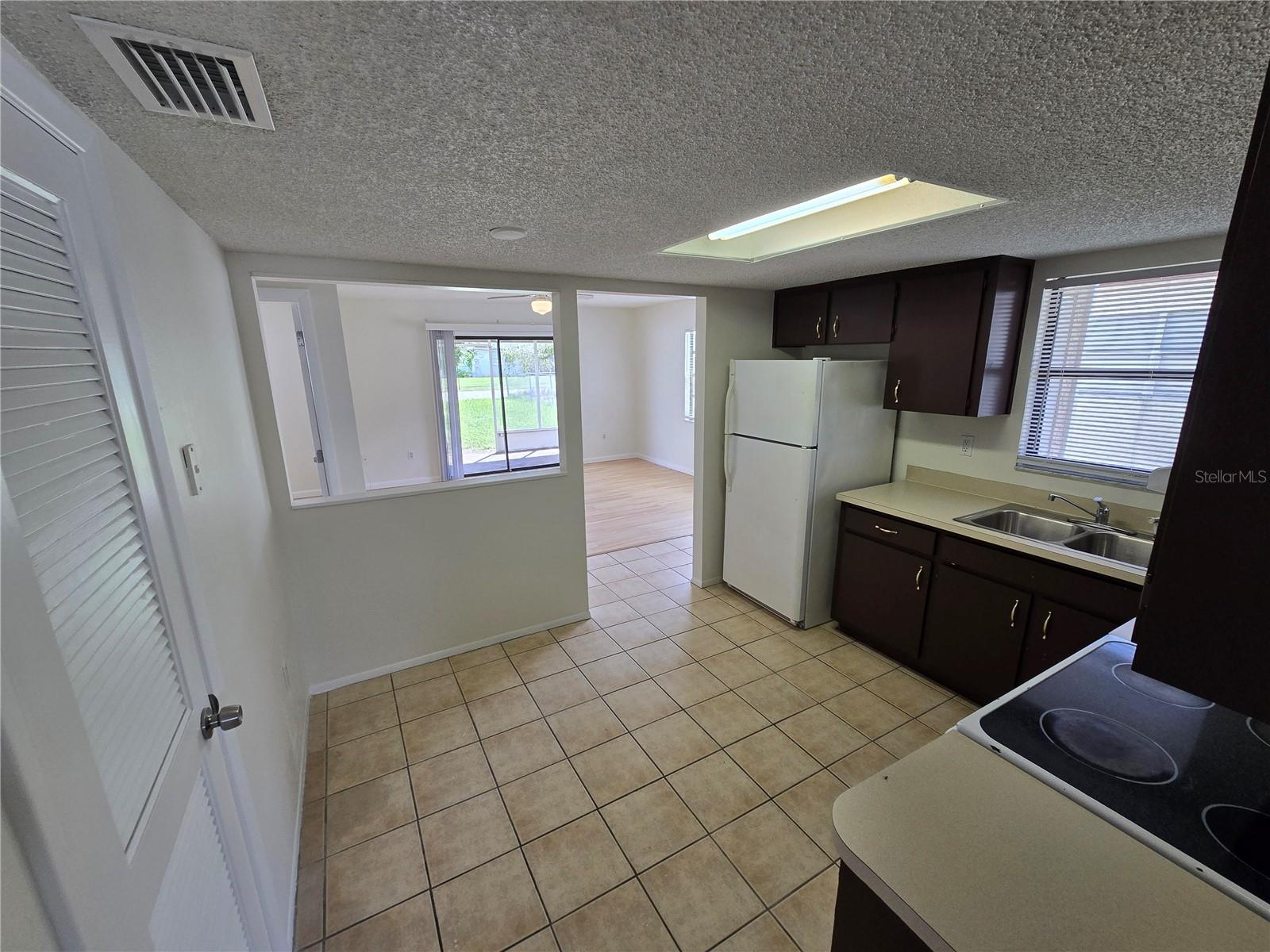 Image 8 of 20 For 12804 Kellywood Circle