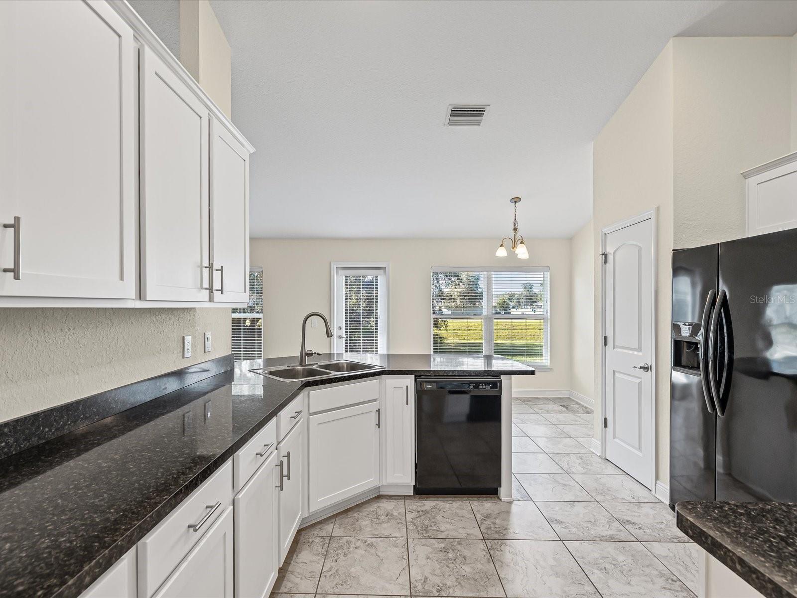 Image 14 of 39 For 12498 Stevie Marie Court