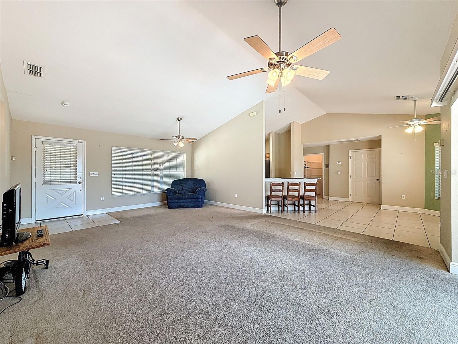 Image 8 of 64 For 125 Cabot Avenue