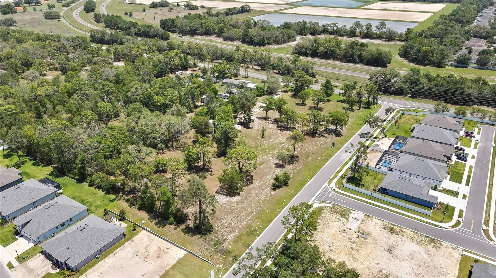 Listing photo id 4 for 1087 Anderson Snow Road