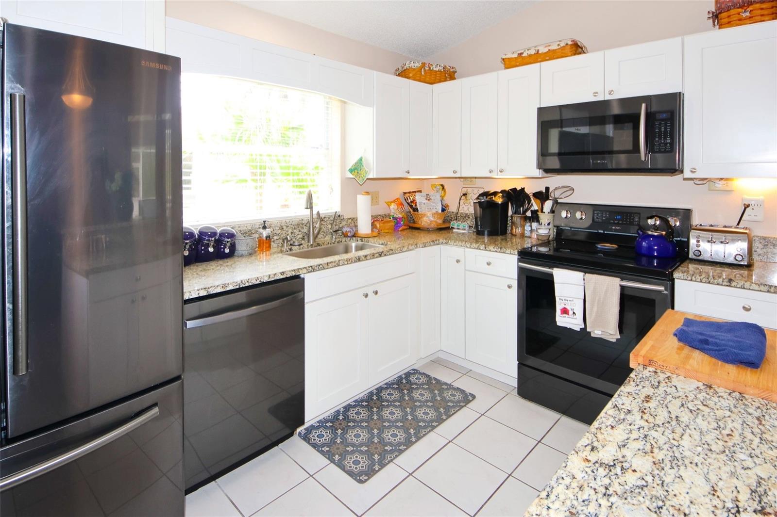 Image 19 of 33 For 7504 Beacon Woods Drive