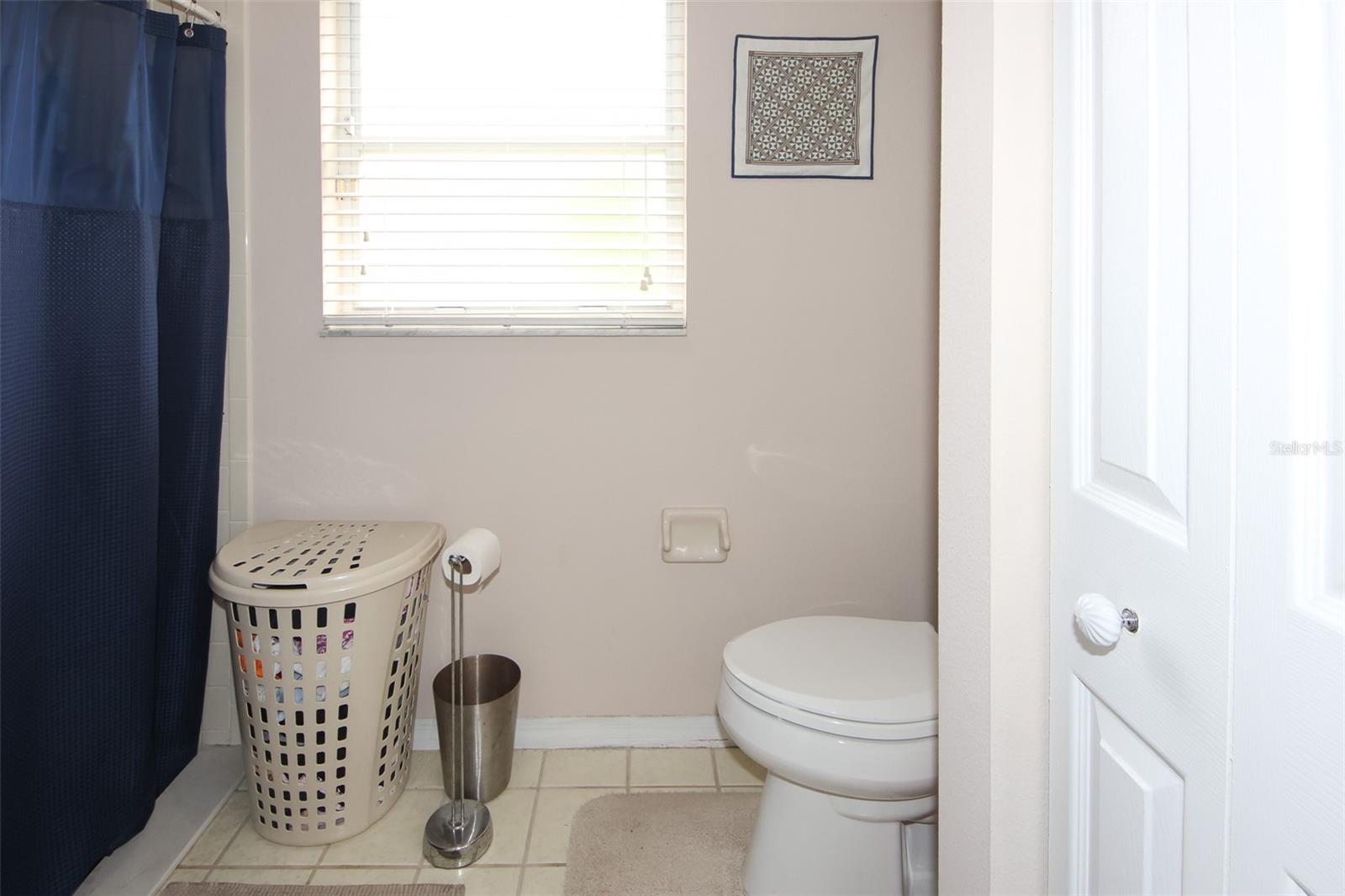 Image 26 of 33 For 7504 Beacon Woods Drive